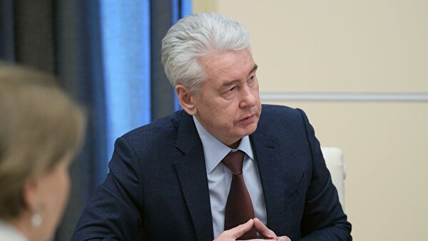 Мэр Москвы Сергей Собянин на совещании по ситуации с коронавирусной инфекцией в резиденции президента РФ Ново-Огарево. Мэр Москвы Сергей Собянин на совещании по ситуации с коронавирусной инфекцией в резиденции президента РФ Ново-Огарево.