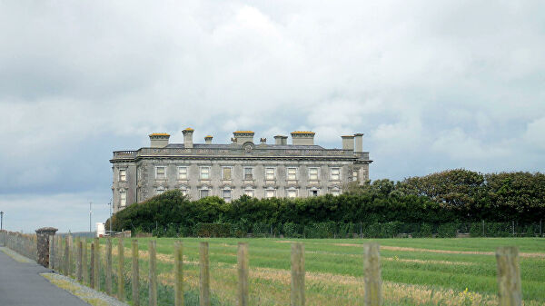 Дом Loftus Hall в Ирландии Дом Loftus Hall в Ирландии