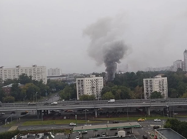 В пятиэтажке на западе Москвы из-за хлопка газа вспыхнул пожар
