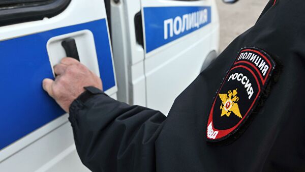 Сотрудник полиции Сотрудник полиции