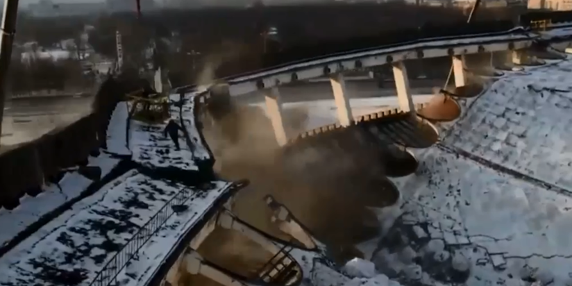 Обрушение СКК "Петербургский"