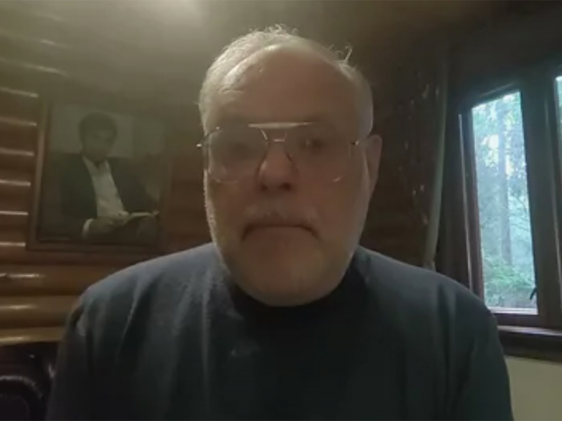 «Боятся до ужаса»: Хазин назвал главный страх российской элиты