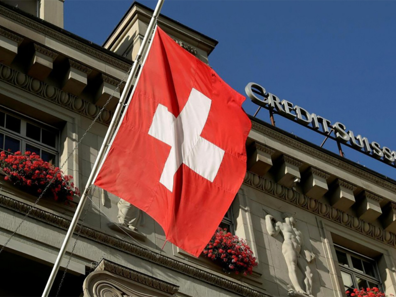 Swissquote начал закрывать счета россиян в Швейцарии: под ударом оказались даже владельцы ВНЖ