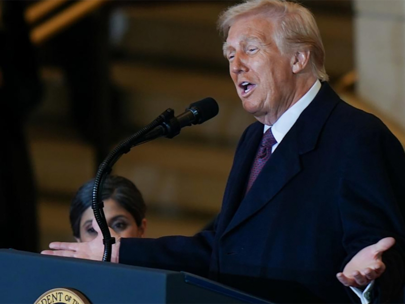 «Огромное поражение»: Верховный суд США отменил пошлины Трампа, вызвав гнев президента