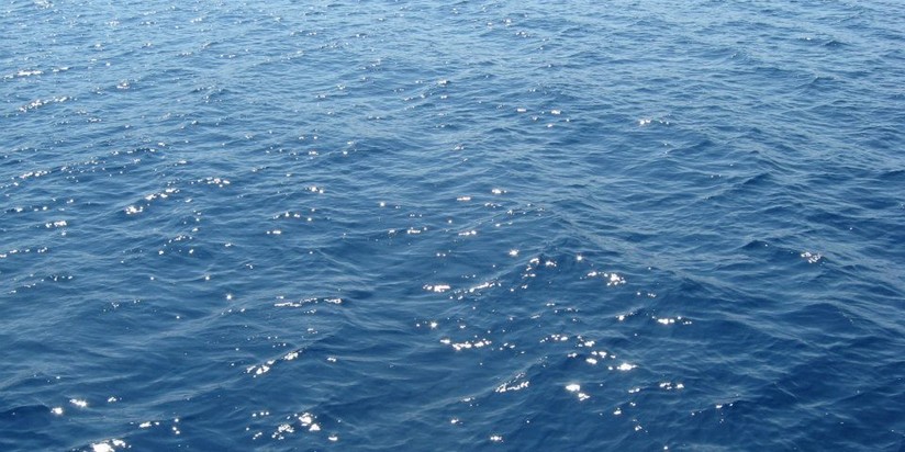 Море