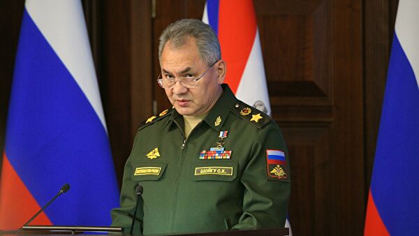 Министр обороны России Сергей Шойгу выступает на ежегодном расширенном заседании коллегии министерства обороны