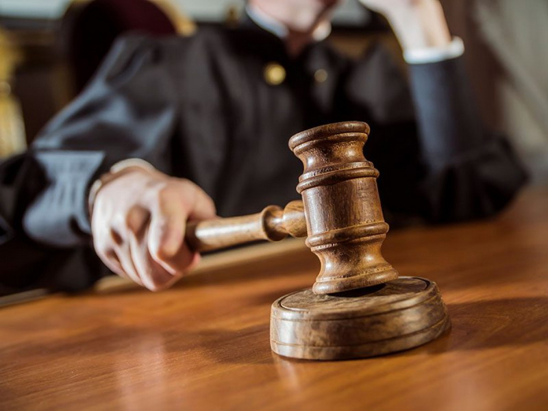 Суд изъял 1,1 млрд рублей у бывшего мужа Лолиты и экс-глав республики Коми